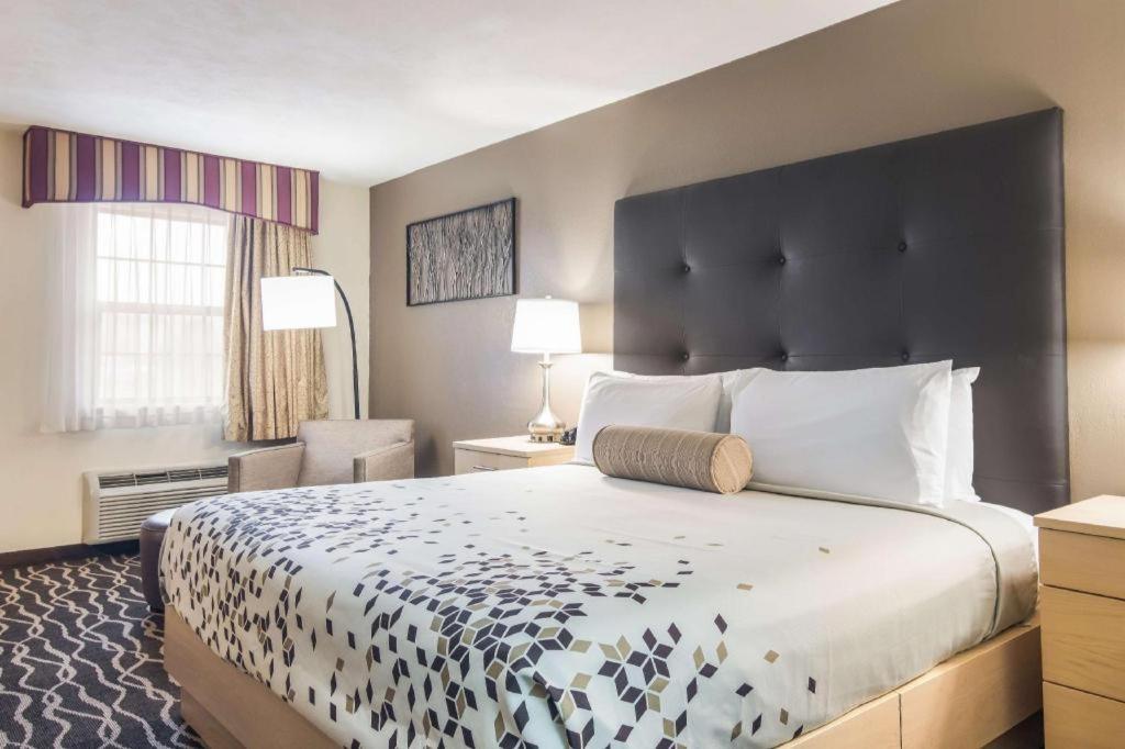 Americas Best Value Inn Alliance Extérieur photo