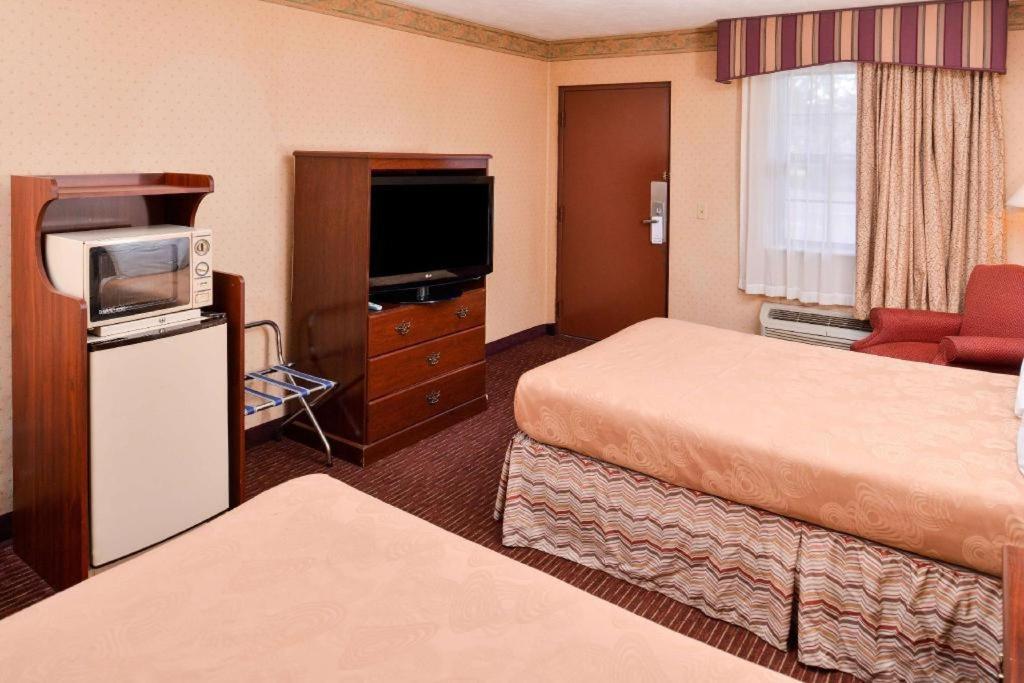 Americas Best Value Inn Alliance Extérieur photo