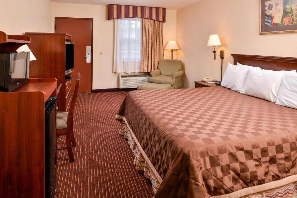 Americas Best Value Inn Alliance Extérieur photo